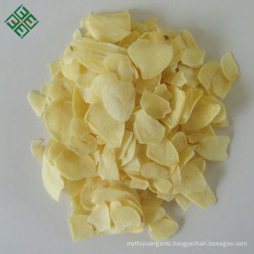 Chinese spices white color dehydrated garlic flakes